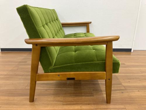 カリモク60 (カリモクロクマル) Kチェア 2シーター モケットグリーン