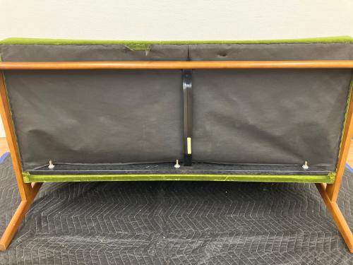 カリモク60 (カリモクロクマル) Kチェア 2シーター モケットグリーン