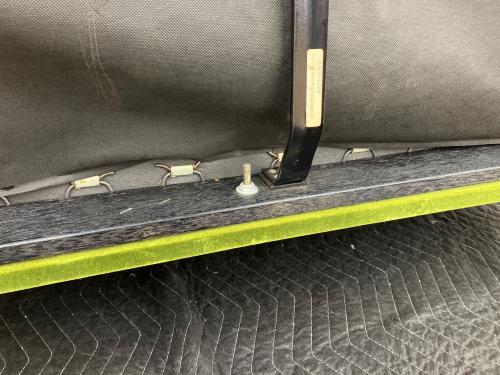 カリモク60 (カリモクロクマル) Kチェア 2シーター モケットグリーン