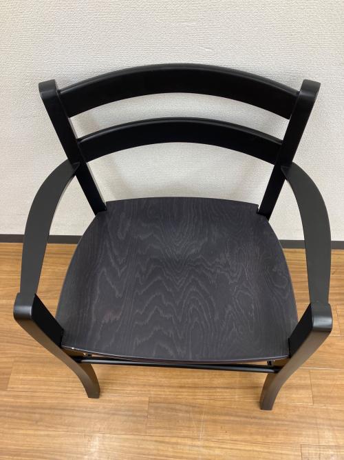 DePadova (デパドヴァ) M16 アームチェアー 板座