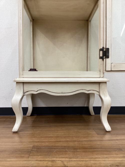 キャビネット アンティークデザイン