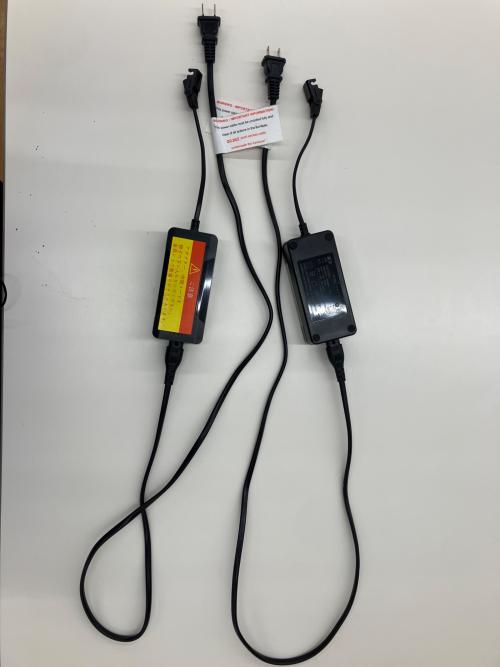 ニトリ 電動リクライニングソファー チェリーブ ヘッドレスト可動 充電用USBポート付 背もたれ分割可 幅:約194㎝