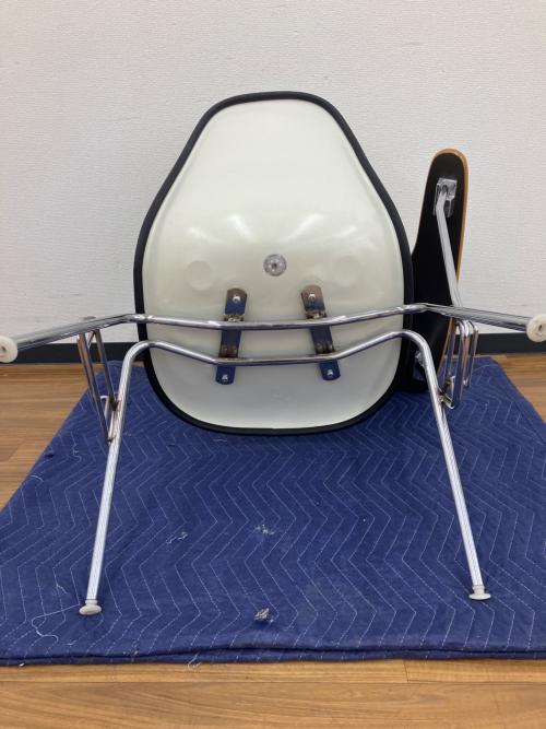 Herman Miller (ハーマンミラー)スクールベースサイドシェルチェア