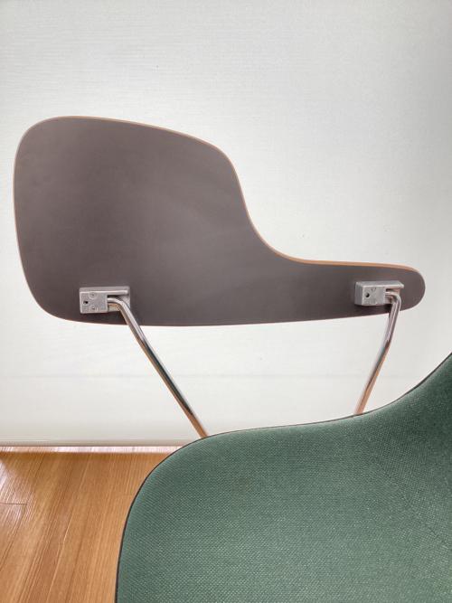 Herman Miller (ハーマンミラー) チェア スクールベース modern Furniture salesラベル (1966～90年頃) 4thスタンプ ビンテージサイドシェルチェア