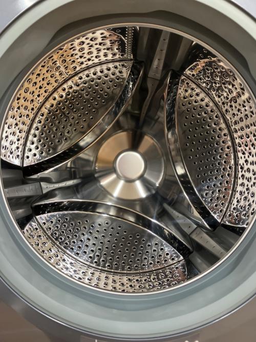 SHARP (シャープ) ドラム式洗濯乾燥機　洗濯容量7.0kg 乾燥容量3.5kg 2018年製 ES-S7C-WL