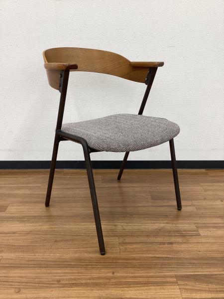 a.depeche (アデペシュ) ダイニングチェアー danis short arm chair BR