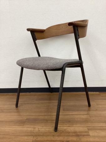 a.depeche (アデペシュ) ダイニングチェアー danis short arm chair BR
