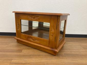 キャビネット アンティーク調デザイン