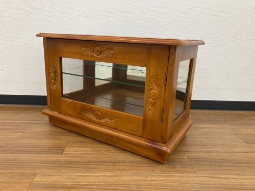 キャビネット アンティーク調デザイン