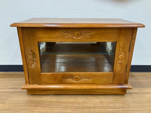 キャビネット アンティーク調デザイン