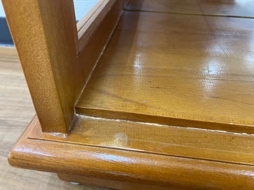 キャビネット アンティーク調デザイン