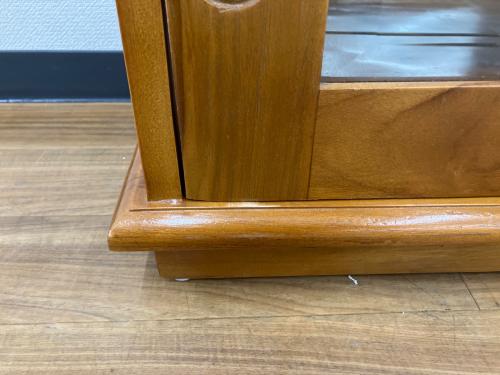 キャビネット アンティーク調デザイン