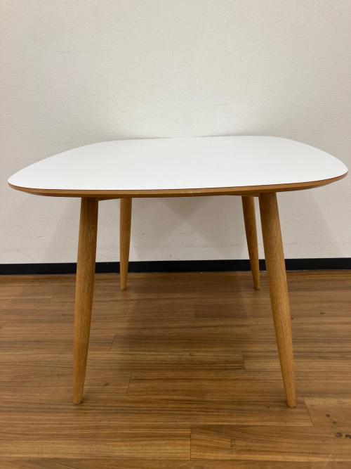 カリモク60＋ (カリモクロクマルプラス) ダイニングテーブル　Ｄテーブル