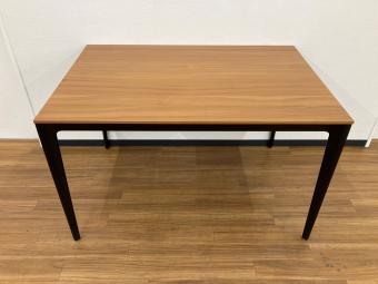 BoConcept (ボーコンセプト) ダイニングテーブル TORINO TABLE