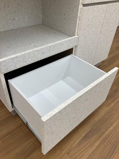 LOWYA (ロウヤ) キッチンカウンター テラゾー柄 アイボリー エミージュ