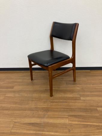 カリモク60 (カリモクロクマル) ダイニングチェアー C36105BW アームレスダイニングチェア