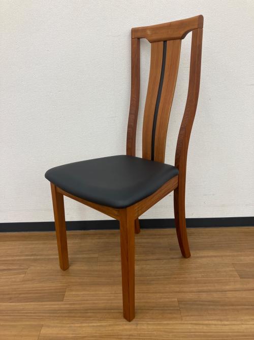 skovby (スコビー) ダイニングチェアー SM62T デンマーク製