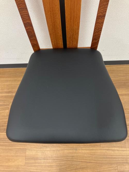 skovby (スコビー) ダイニングチェアー SM62T デンマーク製