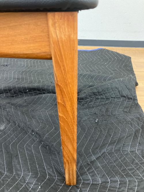 skovby (スコビー) ダイニングチェアー SM62T デンマーク製