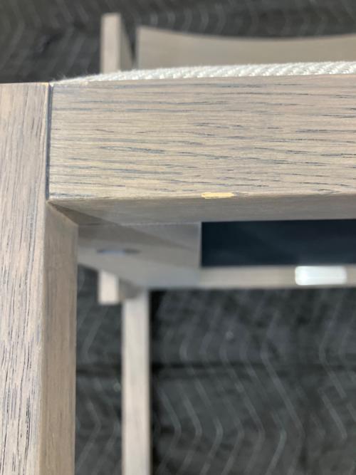 arflex (アルフレックス) ダイニングチェアー DAHLEM