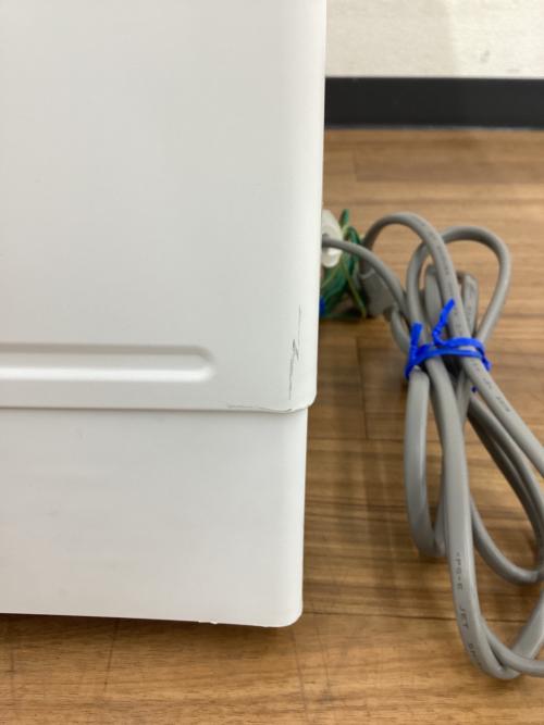 Panasonic (パナソニック) 食器洗い乾燥機 NP-TZ200-W 2019年製 扉内部ヨゴレ有 正面左上ヘコミ有