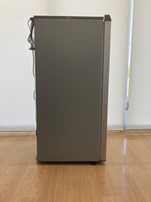 Panasonic (パナソニック) 1ドア冷凍庫 121L 2023年製 NR-FZ120D