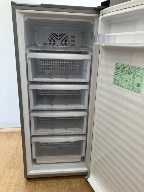 Panasonic (パナソニック) 1ドア冷凍庫 121L 2023年製 NR-FZ120D