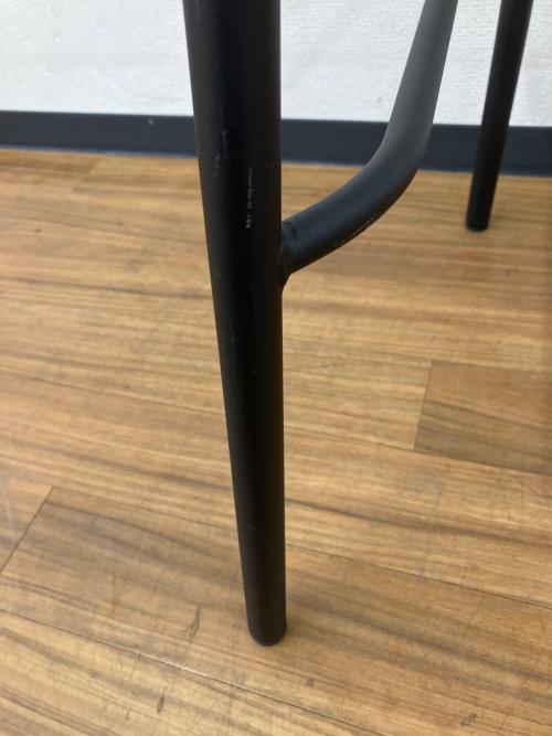 IKEA (イケア) カウンターチェアー YNGVAR