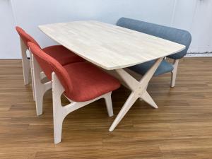 ニトリ ダイニング4点セット リラックスワイド(旧 RELAX WIDE KB テーブル：LD TABLE RELAX 160WW/チェアー：1P CHAIR RELAX WIDE KB/ベンチ：2P CHAIR RELAX WIDE KB
