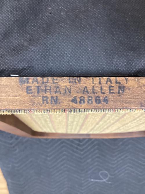 ETHAN ALLEN (イーセンアーレン) アームチェアー