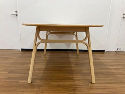 IKEA (イケア) ダイニングテーブル VOXLOV 幅:約180㎝