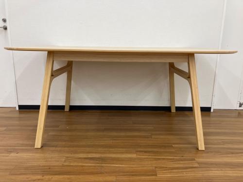 IKEA (イケア) ダイニングテーブル VOXLOV 幅:約180㎝