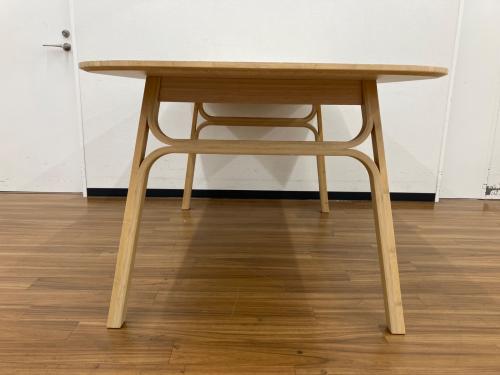 IKEA (イケア) ダイニングテーブル VOXLOV 幅:約180㎝