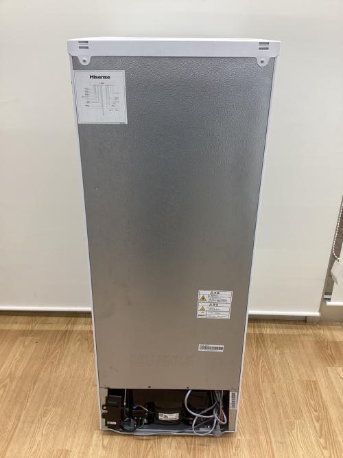 Hisense (ハイセンス) 2ドア冷蔵庫 HR-D16F 2024年製 162L