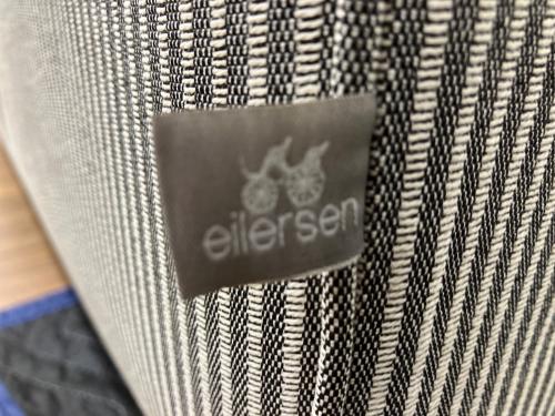 Eilersen (アイラーセン) カウチソファー オットマン付き