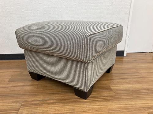 Eilersen (アイラーセン) カウチソファー オットマン付き