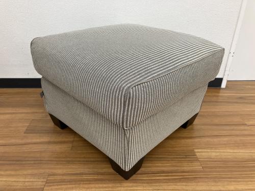 Eilersen (アイラーセン) カウチソファー オットマン付き