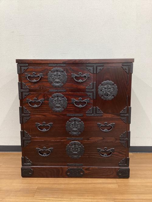 岩谷堂箪笥 (イワヤドウタンス) 整理箪笥 南部鉄器金具 牡丹紋様 鍵・木札付 幅:約70㎝ No.184 整理箪笥