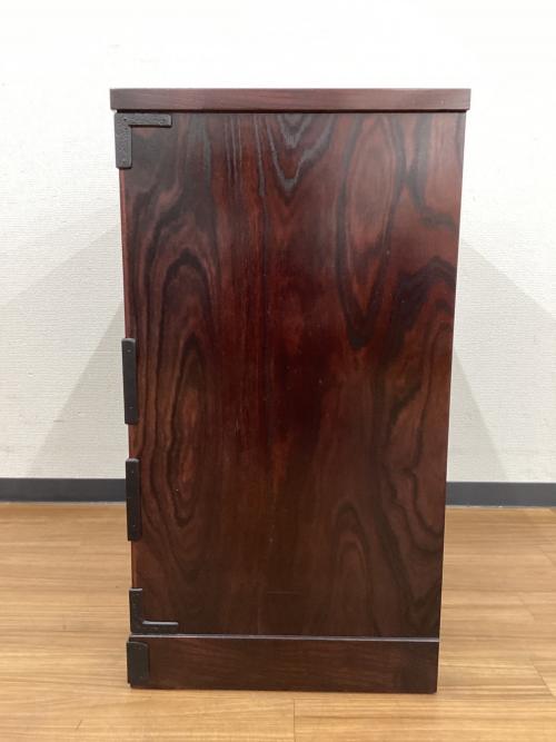 岩谷堂箪笥 (イワヤドウタンス) 整理箪笥 南部鉄器金具 牡丹紋様 鍵・木札付 幅:約70㎝ No.184 整理箪笥