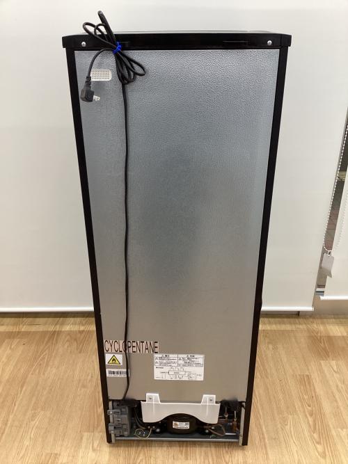ワールプールジャパン 2ドア冷蔵庫 YRZ-F15LK 2023年製 背面ヘコミあり 156L