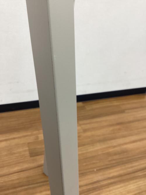 HAY (ヘイ) コートハンガー 幅:約45㎝ LOOP STAND HALL