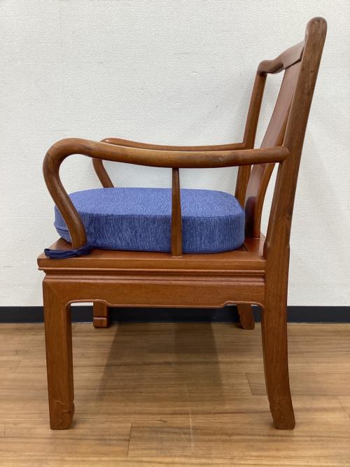 ダイニングチェアー　明式アームチェア（唐木家具）クッション付き