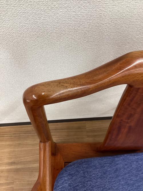 ダイニングチェアー　明式アームチェア（唐木家具）クッション付き