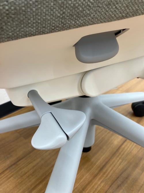 Herman Miller (ハーマンミラー) ワークチェアー セイルチェア