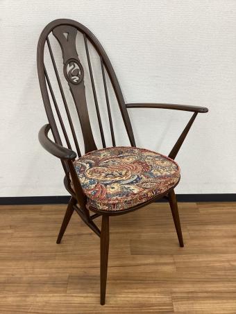 ercol (アーコール) アームチェアー クッション付き スワンバック