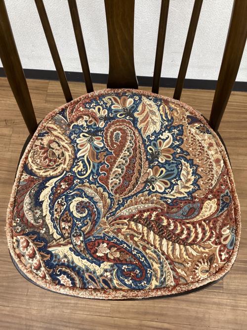 ercol (アーコール) ダイニングチェアー クッション付き  スワンバック