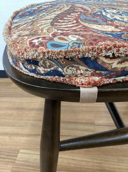 ercol (アーコール) ダイニングチェアー クッション付き  スワンバック