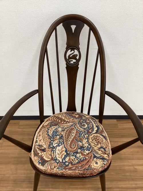 ercol (アーコール) アームチェアー クッション付き スワンバック