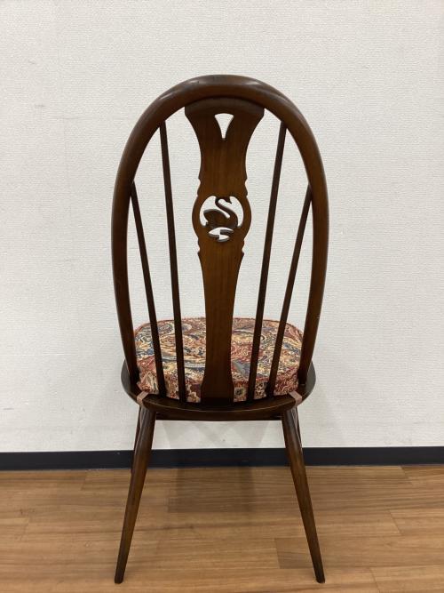 ercol (アーコール) ダイニングチェアー クッション付き スワンバック