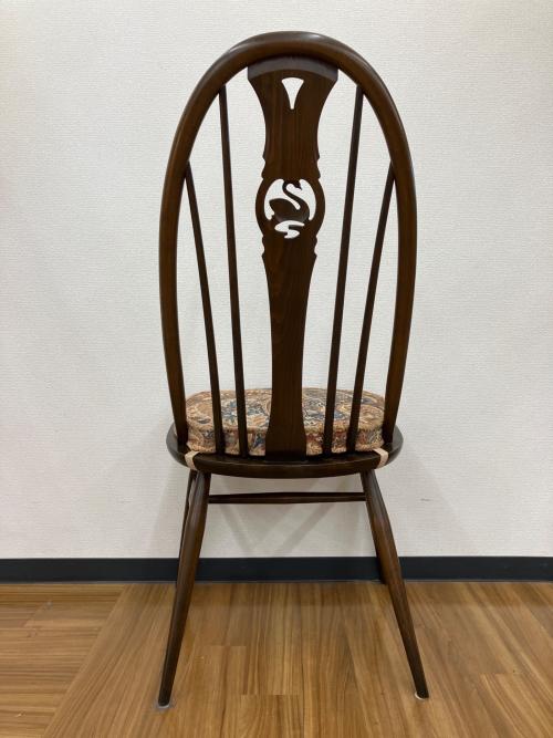 ercol (アーコール) ダイニングチェアー スワンバック クッション付き